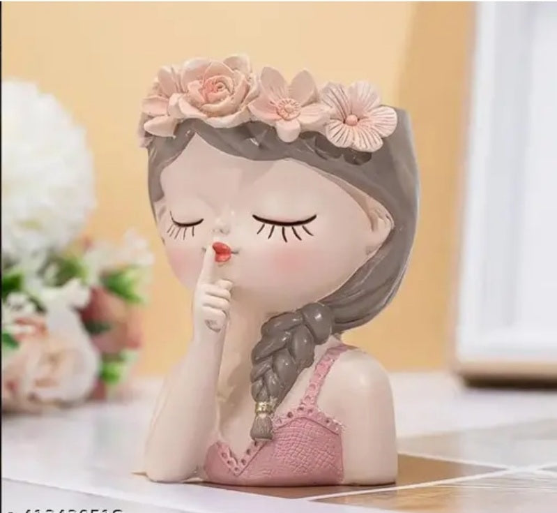 Quiet & chic Modern woman's Bust vase